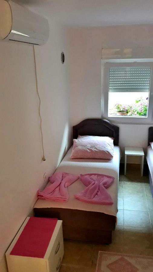 Apartman Tatjana Sutomore Luaran gambar