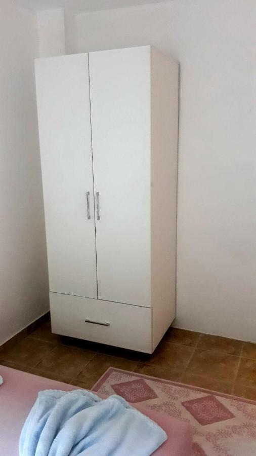 Apartman Tatjana Sutomore Luaran gambar